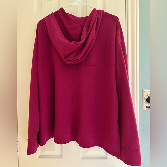 Nike Yoga Dynamic Berry Dri-FIT Fleece Hoodie Women's size 1X - Picture 2 of 4